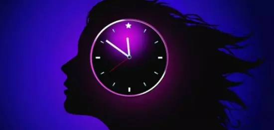 ¿Por qué abrimos los ojos por la mañana antes de que suene la alarma del despertador?